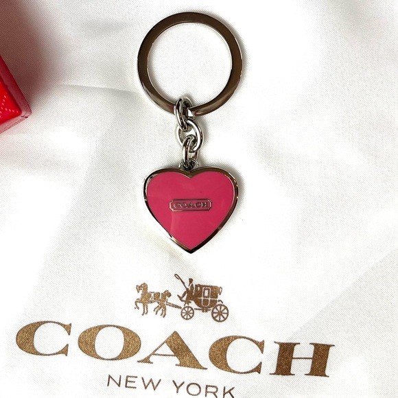 NWOT COACH Signature Pink Heart Picture Locket Fob Key Chain #1657 - Picture 1 of 3